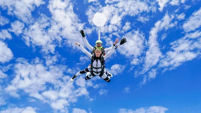 Прыжки с парашютом