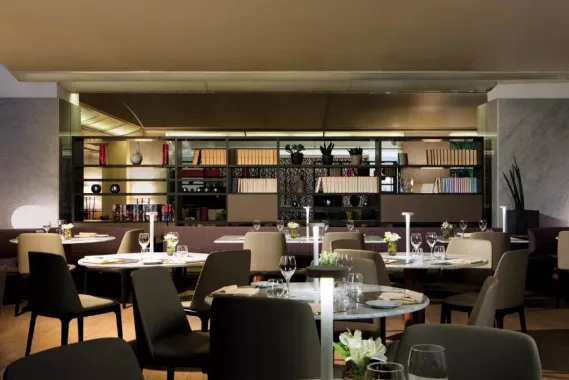 Отель "Sheraton Lake Como  "
