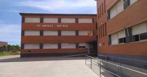 Школа IES Sant Blai  в  Аликанте