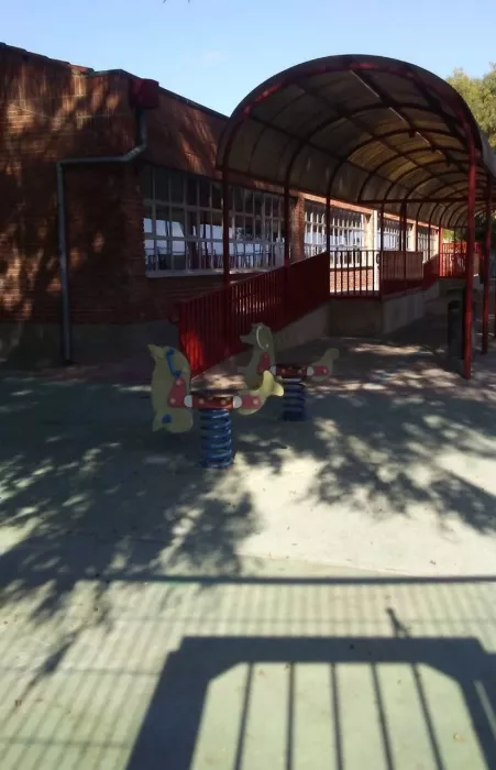 Школа "Бенакантиль"