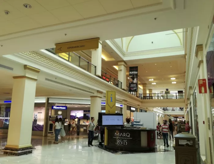 Кинотетр "Kinépolis"