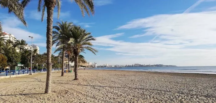 Пляж "Плайя дель Постигет"