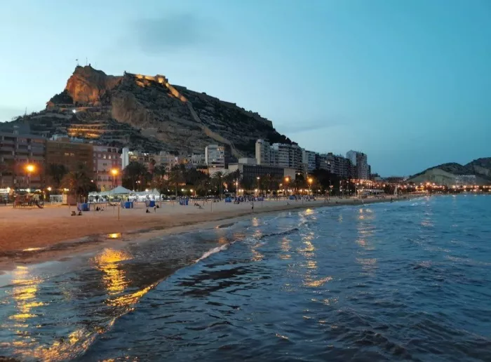 Пляж "Плайя дель Постигет"