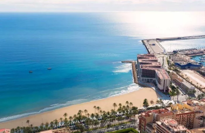 Пляж "Плайя дель Постигет"