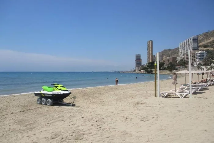 Пляж "Плайя де ла Альбуферета"