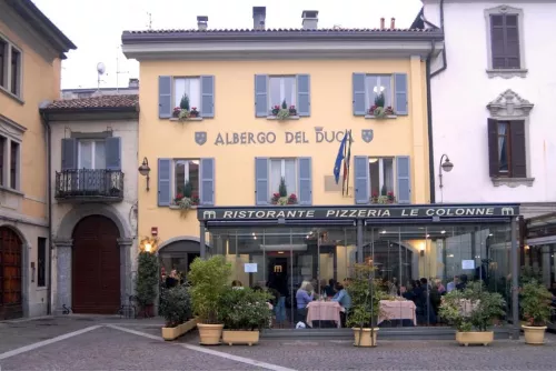 Отель Albergo del Duca   в  Комо