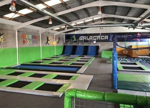 Батуты "Galactica Jump - Trampoline park Alacant"