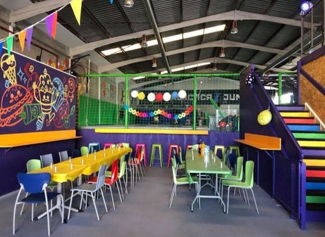 Батуты "Galactica Jump - Trampoline park Alacant"