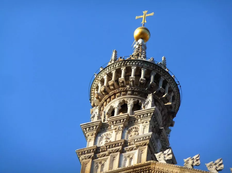 Приход Успения Богородицы в Комо: Кафедральный собор , Православный храм,