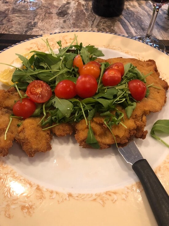 Бар-ресторан FX Milano Ristorante italiano в Милане: Бар-ресторан , Итальянская кухня , Банкеты , Пицца , Кофе-брейк ,