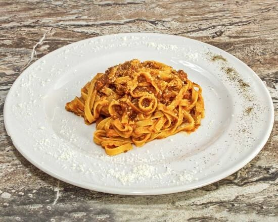 Бар-ресторан FX Milano Ristorante italiano в Милане: Бар-ресторан , Итальянская кухня , Банкеты , Пицца , Кофе-брейк ,