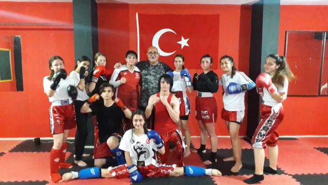 Спортивная школа "AKDENİZ SAVUNMA SANATLARI SPOR KULÜBÜ"