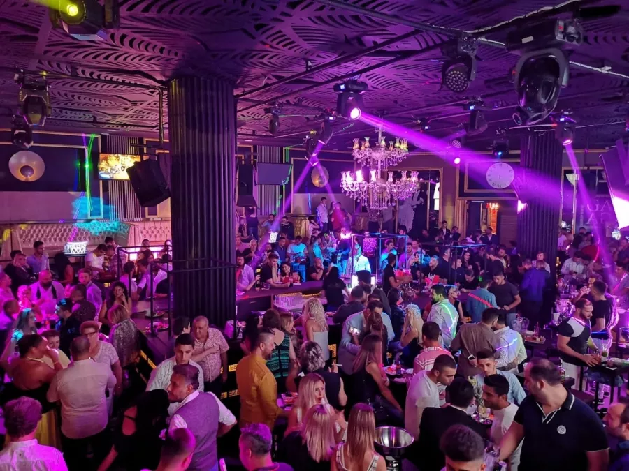 Ночной клуб Soho Bar Club Sensation в Анталии: Клуб, Развлечения , Танцы, Бар, Ночной клуб,