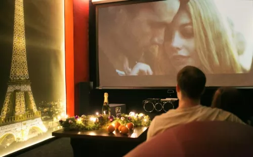 Кино-кафе Lounge room  в  Архангельске