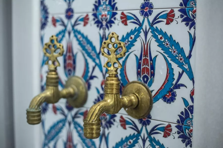 Общественная баня Onay Hamamı Sarısu Sağlık Merkezi в Анталии: Сауна, Джакузи, Баня,