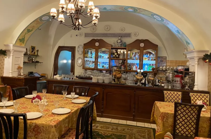 Ресторан Пяткин в Нижнем Новгороде: русская кухня, вкусно, европейская кухня, семейный ужин, нижний новгород, Детское меню, VIP - зал, развлекательная программа, Живая музыка,