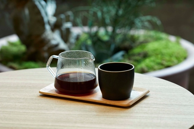 Кофейня - Switch Coffee Tokyo K5 в Токио: Кофейня, Ресторан,