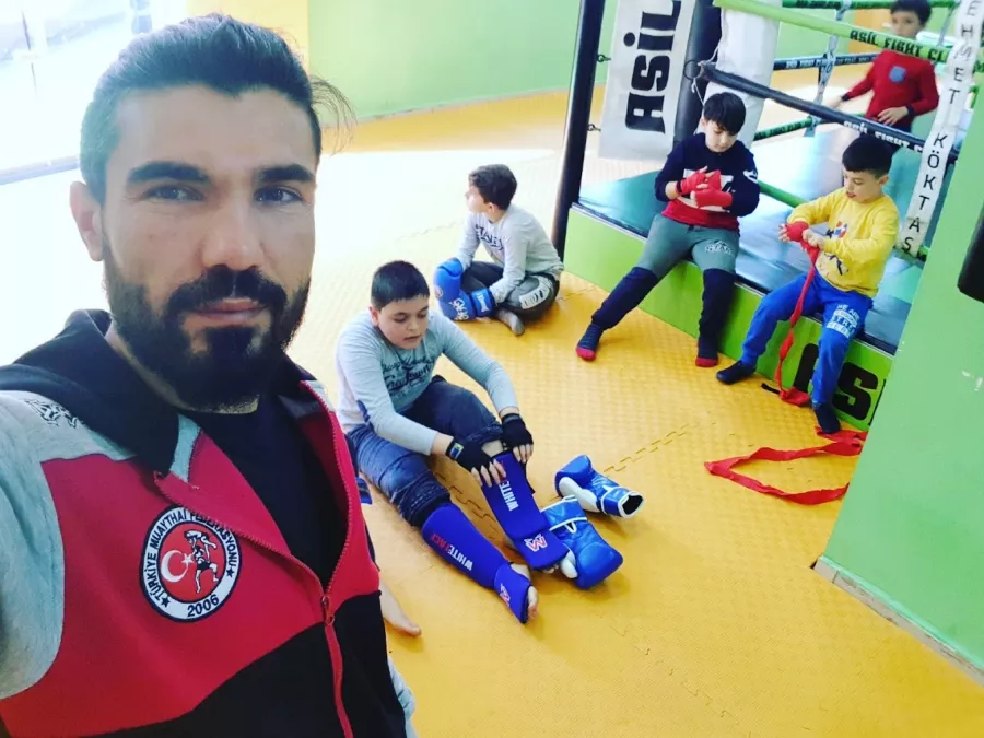 Школа боевых искусств Asil Fight Club в Анталии: Боевые искусства, Школа боевых искусств, Муай тай, Кикбоксинг, ММА, Бокс,