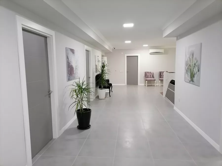 Медицинский центр Lila Hair Clinic в Анталии: Медицина, Волосы,