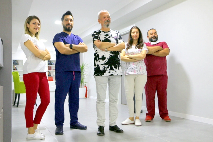 Медицинский центр Lila Hair Clinic в Анталии: Медицина, Волосы,