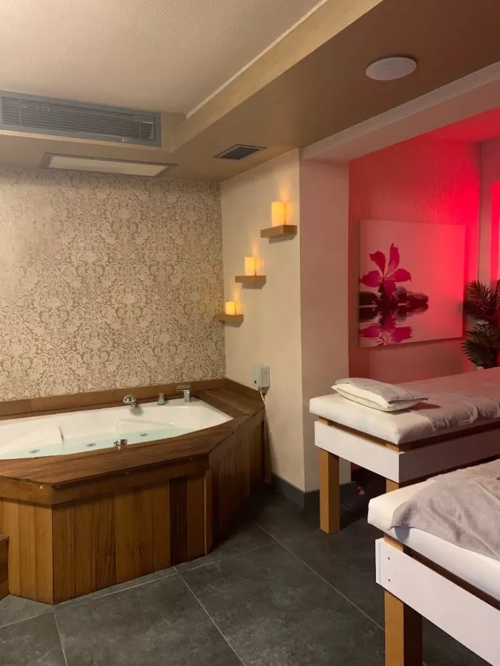 Спа-салон "FALEZ VIP SPA"