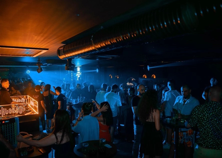 Ночной клуб Hug&Go Club в Анталии: Дискотека, Клуб, Напитки, Танцы, Ночной клуб,