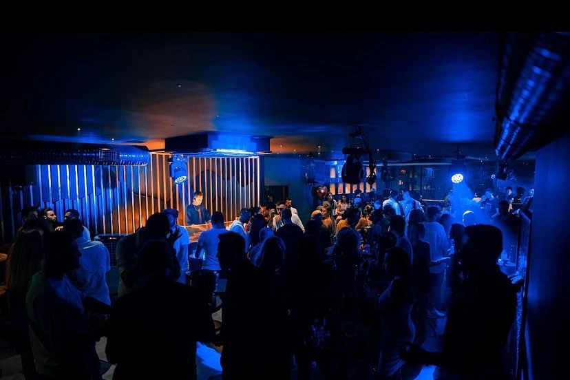 Ночной клуб Hug&Go Club в Анталии: Дискотека, Клуб, Напитки, Танцы, Ночной клуб,