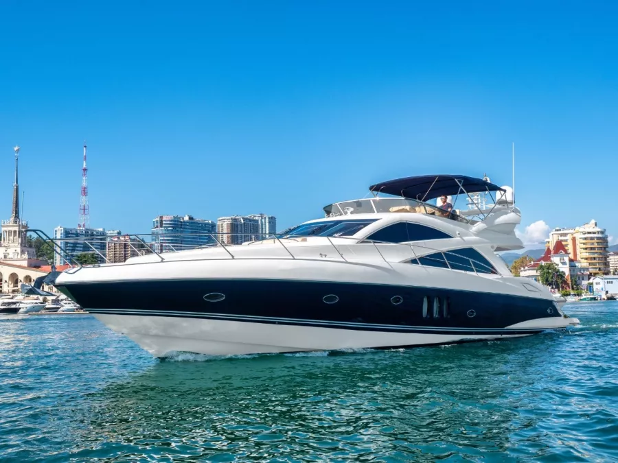 Аренда Яхты Sunseeker 66 Manhattan в Сочи: Аренда Яхты, Прогулки на Яхте, Свадьба на Яхте, Корпоратив, Рыбалка на Яхте, Яхта для фотосессии,