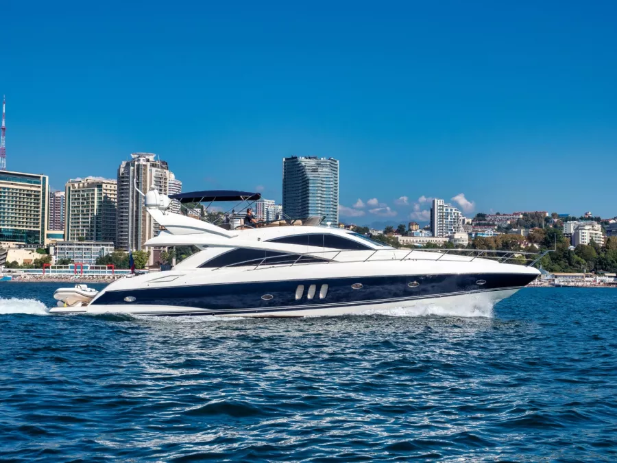 Аренда Яхты Sunseeker 66 Manhattan в Сочи: Аренда Яхты, Прогулки на Яхте, Свадьба на Яхте, Корпоратив, Рыбалка на Яхте, Яхта для фотосессии,