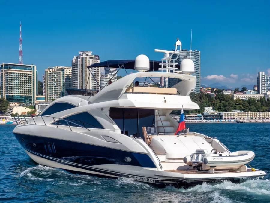 Аренда Яхты Sunseeker 66 Manhattan в Сочи: Аренда Яхты, Прогулки на Яхте, Свадьба на Яхте, Корпоратив, Рыбалка на Яхте, Яхта для фотосессии,
