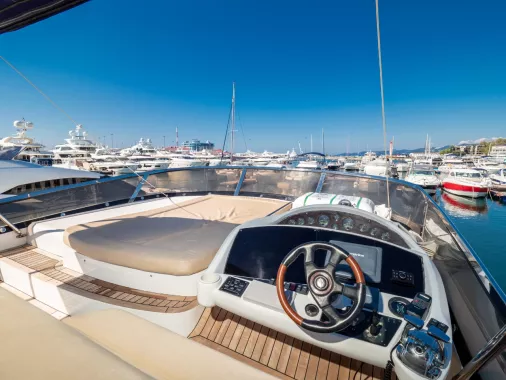 Аренда Яхты "Sunseeker 66 Manhattan".