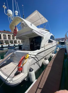 Яхта RODMAN 38 FLY