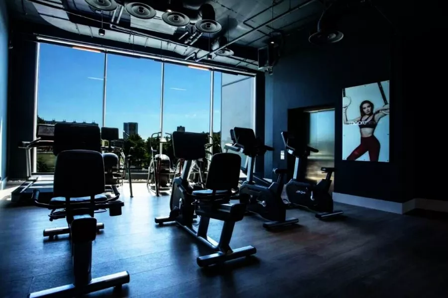 Фитнес клуб Encore Fitness в Москве: Бассейн, Массаж,