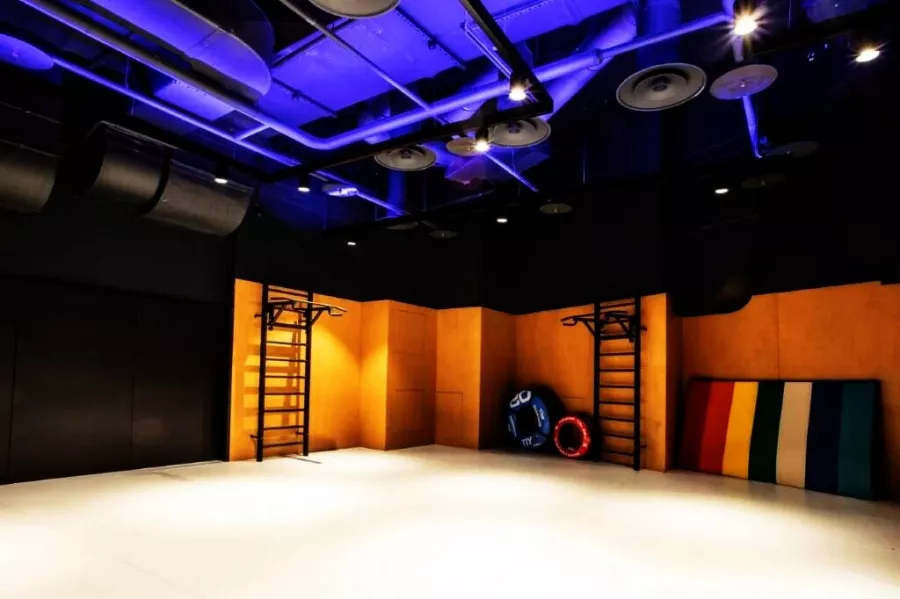 Фитнес клуб Encore Fitness в Москве: Бассейн, Массаж,