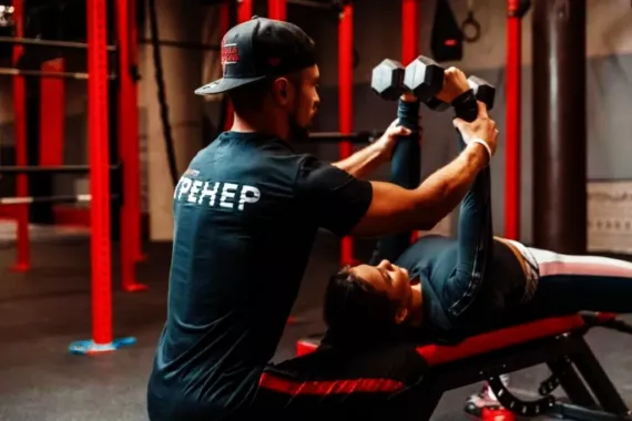 Фитнес-клуб "Ninjafit".