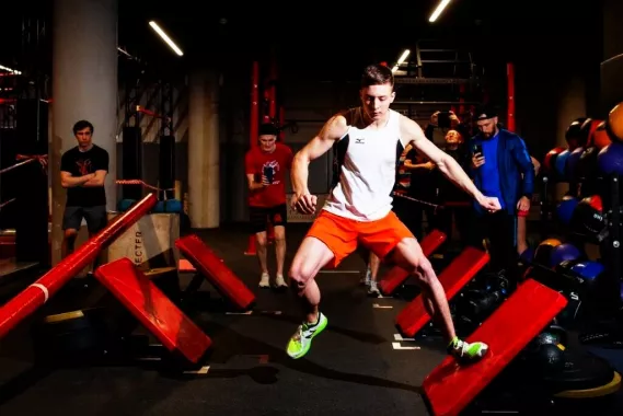 Фитнес-клуб "Ninjafit".