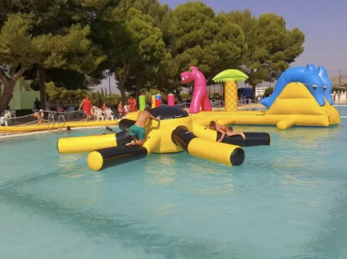 Организация праздников HINCHABLES в Аликанте