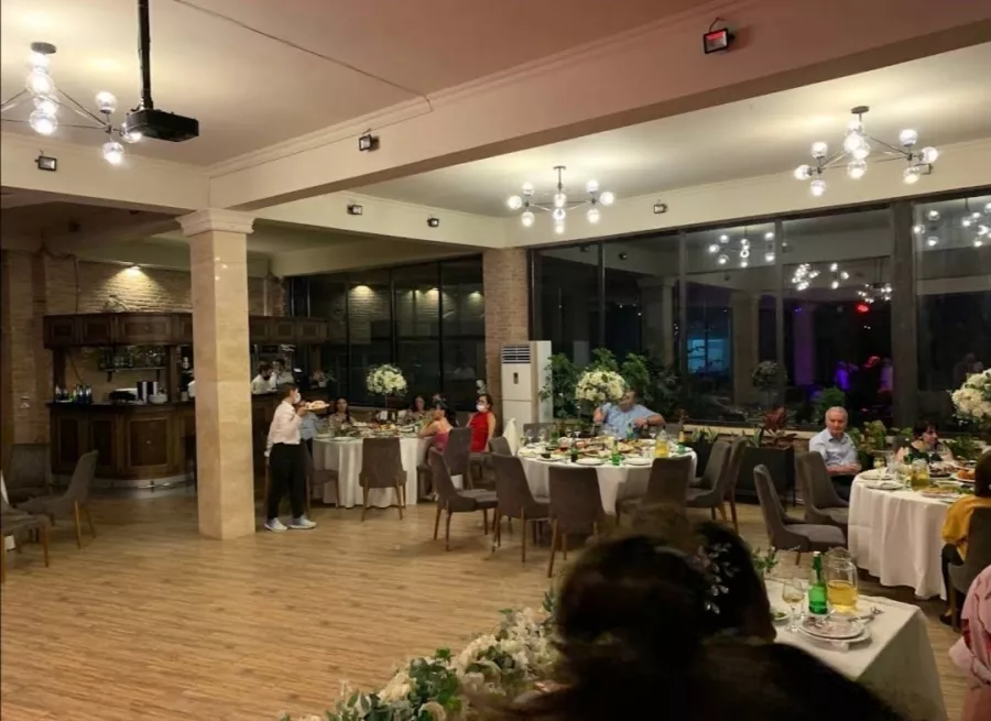 Ресторан Bagineti Bar and Grill (ბაგინეთის ბარი და გრილის რესტორანი) в Тбилиси: Грузинская кухня, Вкусная Еда, Ресторан, Чилим,