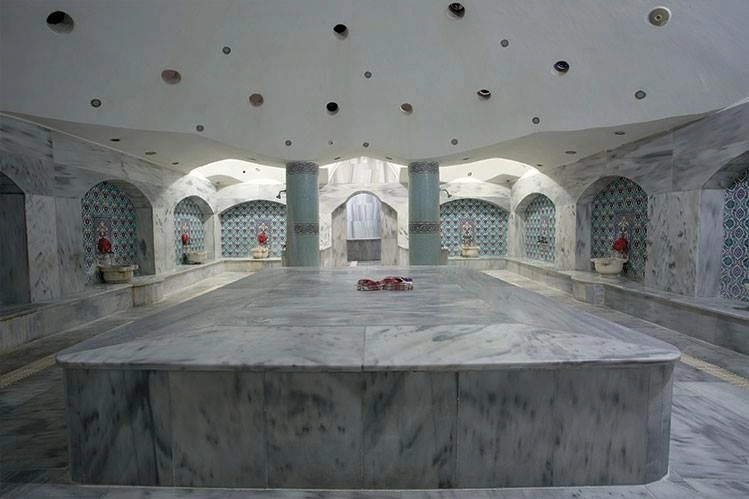 Общественная баня Topkapı Hamam в Анталии: Массаж, Сауна, Соляная комната, Бассейн, Баня,