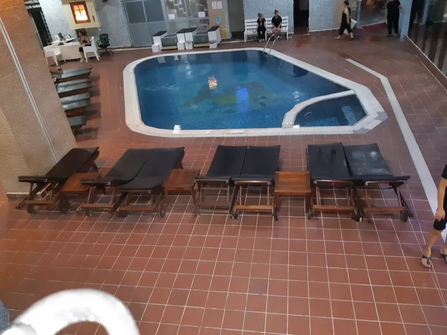 Общественная баня Topkapı Hamam в Анталии: Массаж, Сауна, Соляная комната, Бассейн, Баня,