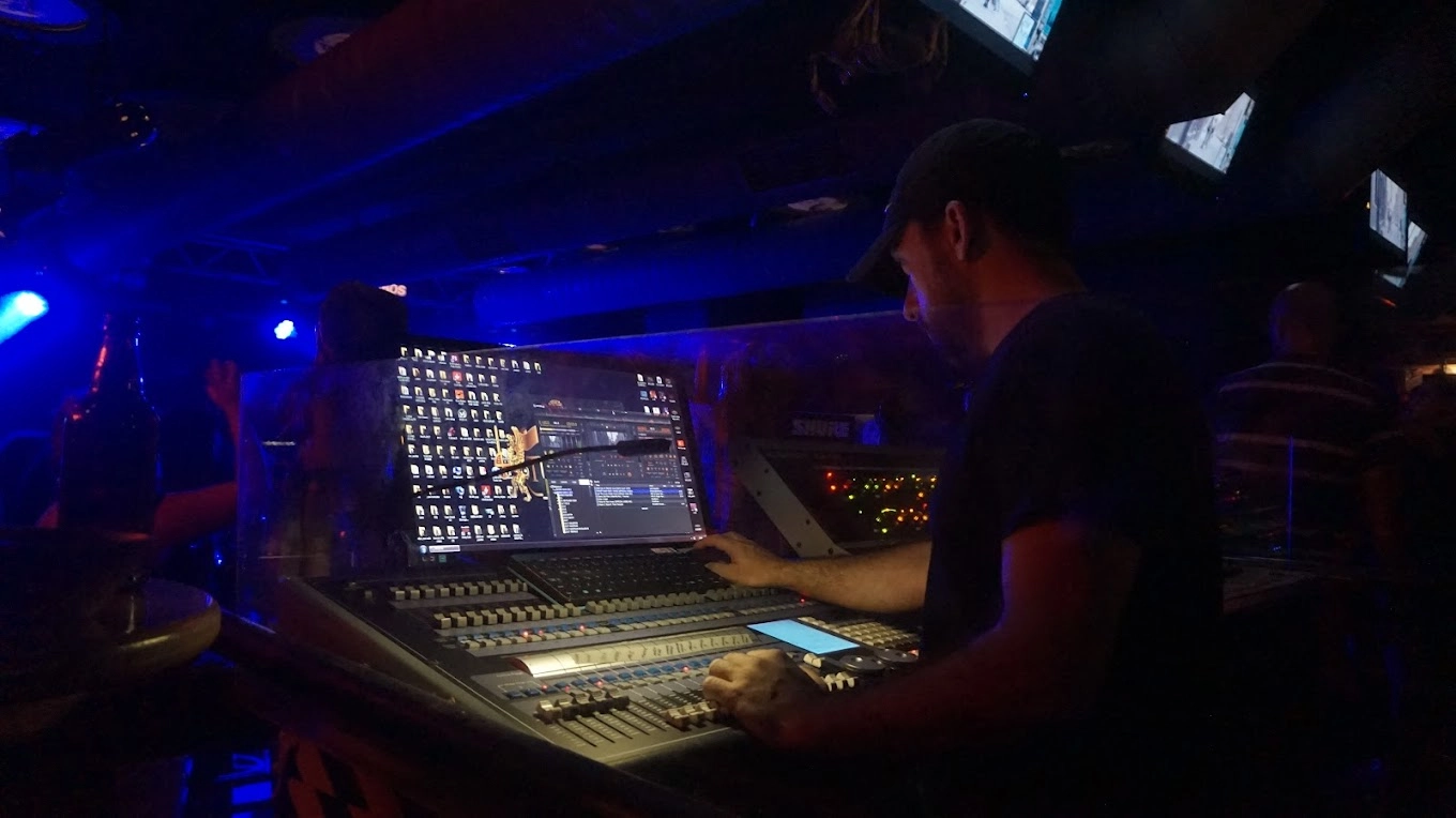 Клуб "Тюдоровская Арена"