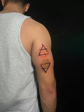 Тату и пирсинг "DART TATTOO PARLOR"