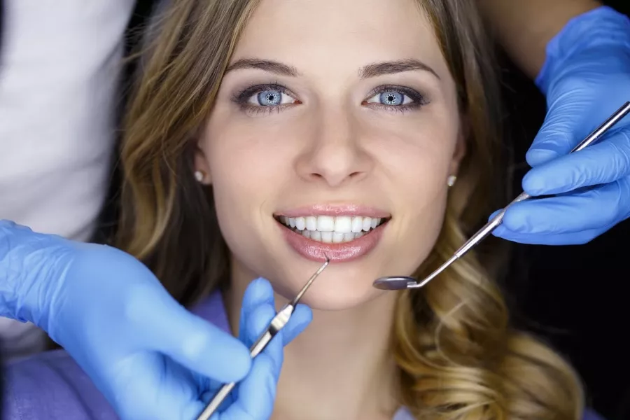 Стоматологическая клиника Antalya Dent Smile в Анталии: Зубы, Лечение зубов,