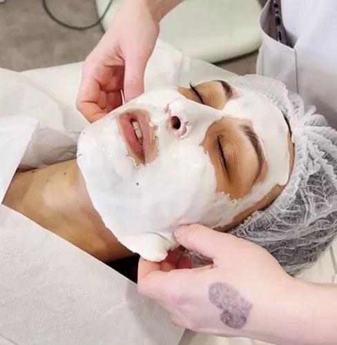 Дерматолог DK Klinik (Dermatology and Hair Transplant Antalya) в Анталии