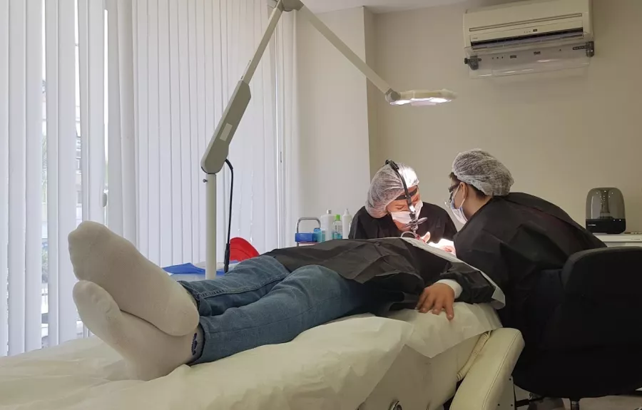 Дерматолог DK Klinik (Dermatology and Hair Transplant Antalya) в Анталии: Дерматолог, Лазерная эпиляция, Пересадка волос, Медицина,
