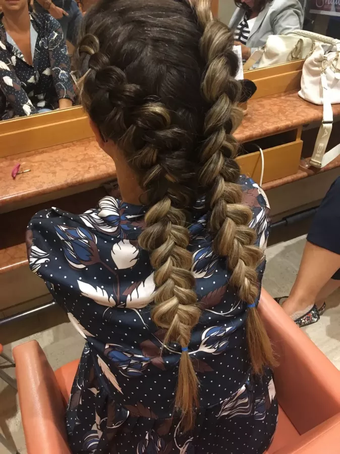Салон красоты Bochicchio Fabio Parrucchieri hairstylist в Милане: Уход за волосами, Уход за телом , Стрижка , Трихология , Парикмахер , Массаж, Лечение волос, Кислородная терапия , Анализ кожи , Окрашивание , Милирование , Маникюр,