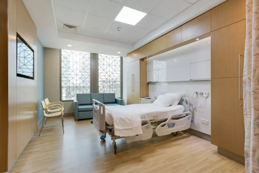 Медицинский центр Mediclinic в Дубаи: Врач, Клиника, Медицина, Профилактика, Лечение, Диагностика, Здоровье,