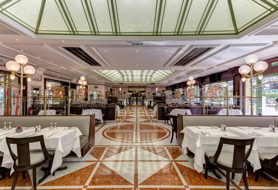 Казино Café de Paris в Монте-Карло: Блек Джек, Покер, Рулетка, Казино, Игровые автоматы, VIP-Зона,
