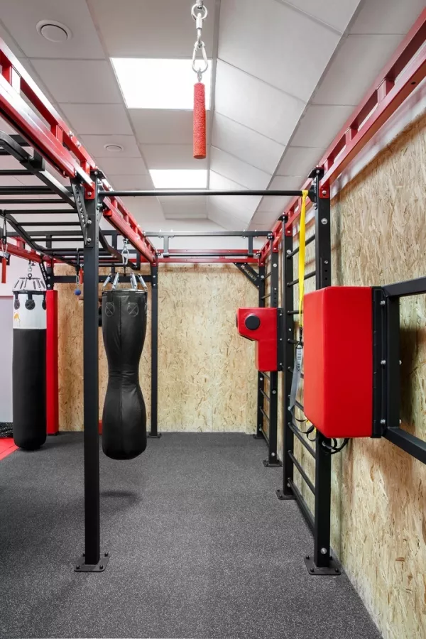 Секция бокса Хардирон в Владивостоке: Бокс, Борьба, Боевые искусства,