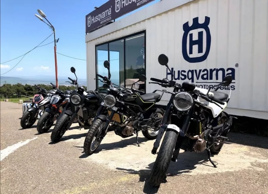 Продажа мотоциклов Husky Park (მოტოციკლების გაყიდვა Husky Park) в Тбилиси: Продажа Мотоциклов, Мототехника, Мотошкола, Ремонт Мотоциклов,